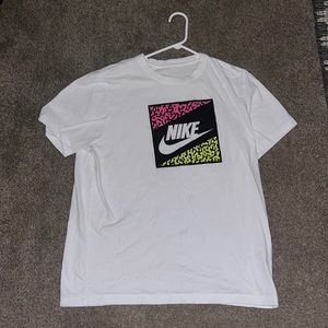 Nike t shirt